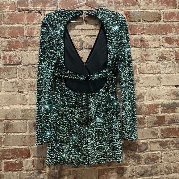 Bardot Lilia Sequin Mini Dress in Green Size Medium US Size 6 - Picture 7 of 10